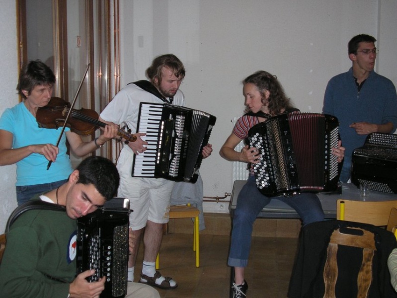 Fichier:BalkanParty200615.jpg